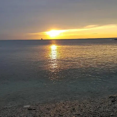 アパート Tomas Near The プーラ